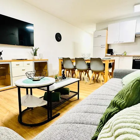 Dm Neuwertig Bettenhausen Bis 7 Personen