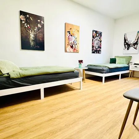 Dm Neuwertig Bettenhausen Bis 7 Personen Apartment *