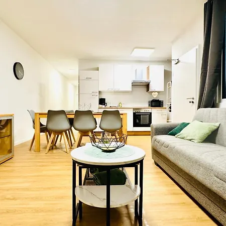 Dm Neuwertig Bettenhausen Bis 7 Personen Apartmán *