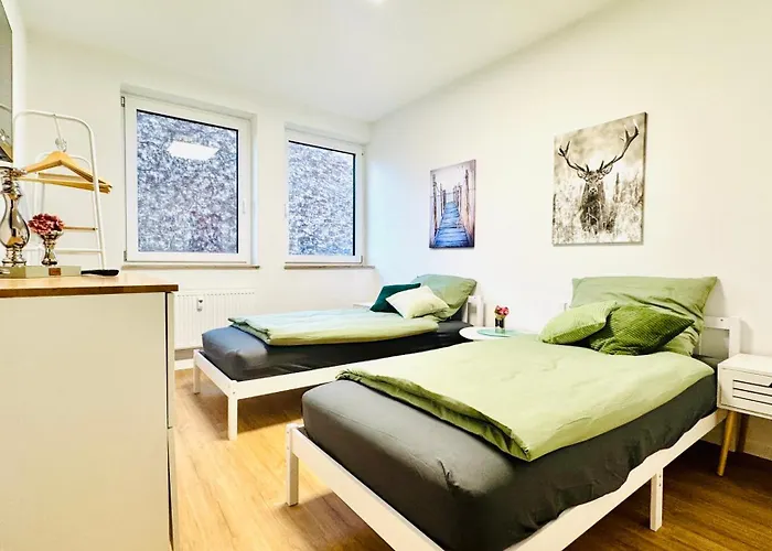 Dm Neuwertig Bettenhausen Bis 7 Personen Kassel