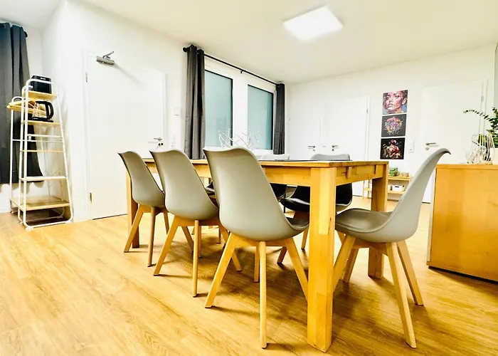 Dm Neuwertig Bettenhausen Bis 7 Personen Kassel