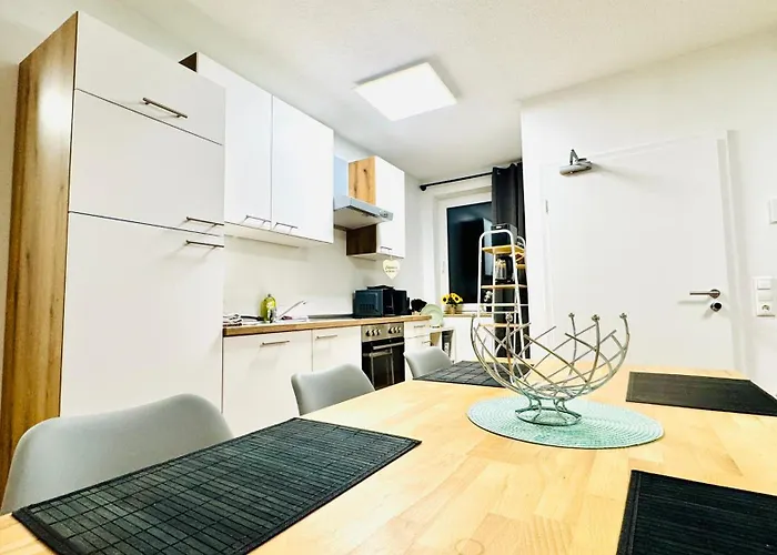 Dm Neuwertig Bettenhausen Bis 7 Personen Kassel